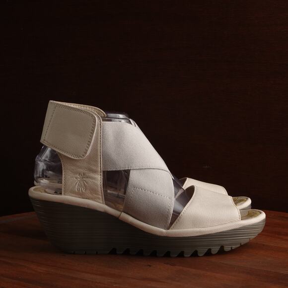 Fly London Sandals Women SZ EU 38 US 7.5-8 Cream Yuba Wedge Leather Comfort Shoe - Picture 1 of 16